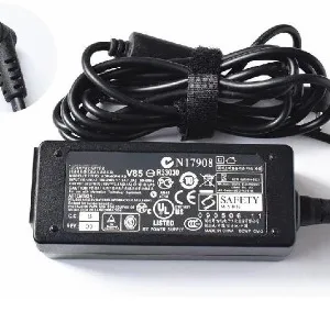 Cargador ASUS Original 19V -2.1A 40W 2.5 X 0.7mm