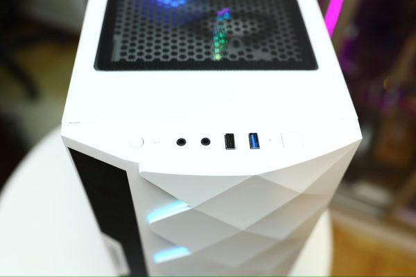 Pc Gamer white diamond AMD Ryzen 5 5600G 512GB 16GB DDR4/3200Mhz 500W - Imagen 4