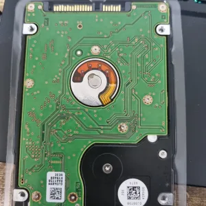 Disco duro 2.5 para notebook 500gb  hgst usado
