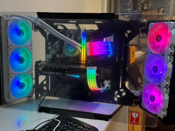 Pc Gamer Armado Masterframe 700, Procesador AMD Ryzen 5 5600X , Tarjeta Grafica RTX 3070ti 8Gb, SSD 500Gb, Memoria Ram ddr4 16GB (2X8GB), Refrigeracion liquida Nox Hummer M-360, Placa Madre Prime A520M - Imagen 2