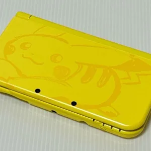 Consola De Segunda Mano Nintendo New 3DS XL Pikachu Amarilla Edición Limitada con Stylus, Incluye Bolso