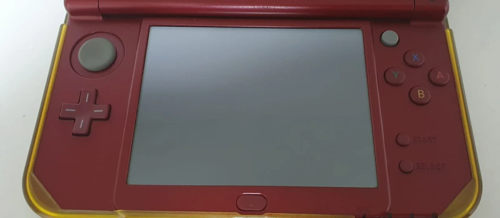 Consola New Nintendo 3ds XL Roja (Semi Nuevo) - Imagen 5