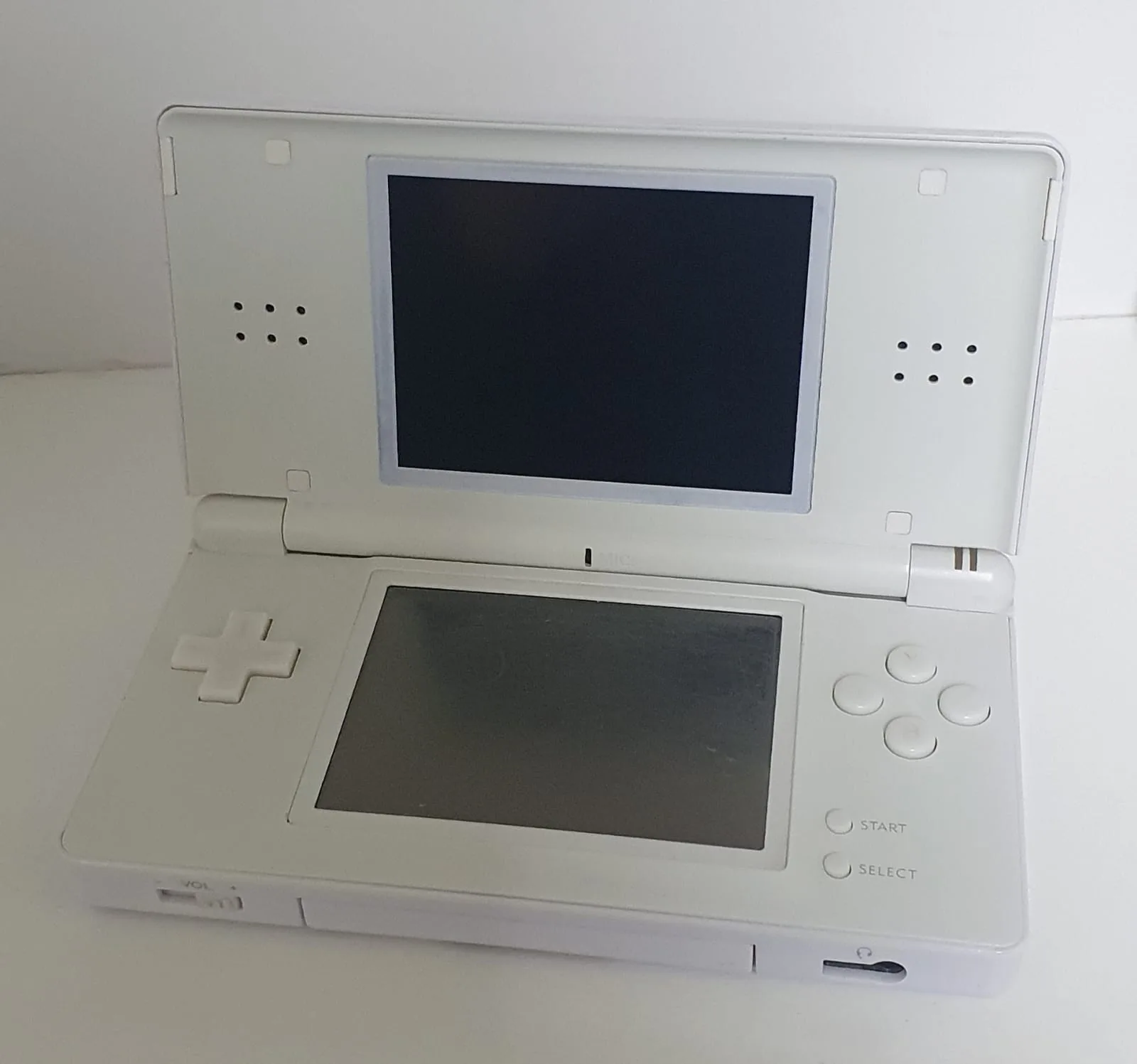 Nintendo DS Lite Blanca + 3 Juegos Originales + Grip Guitar Hero - Imagen 2