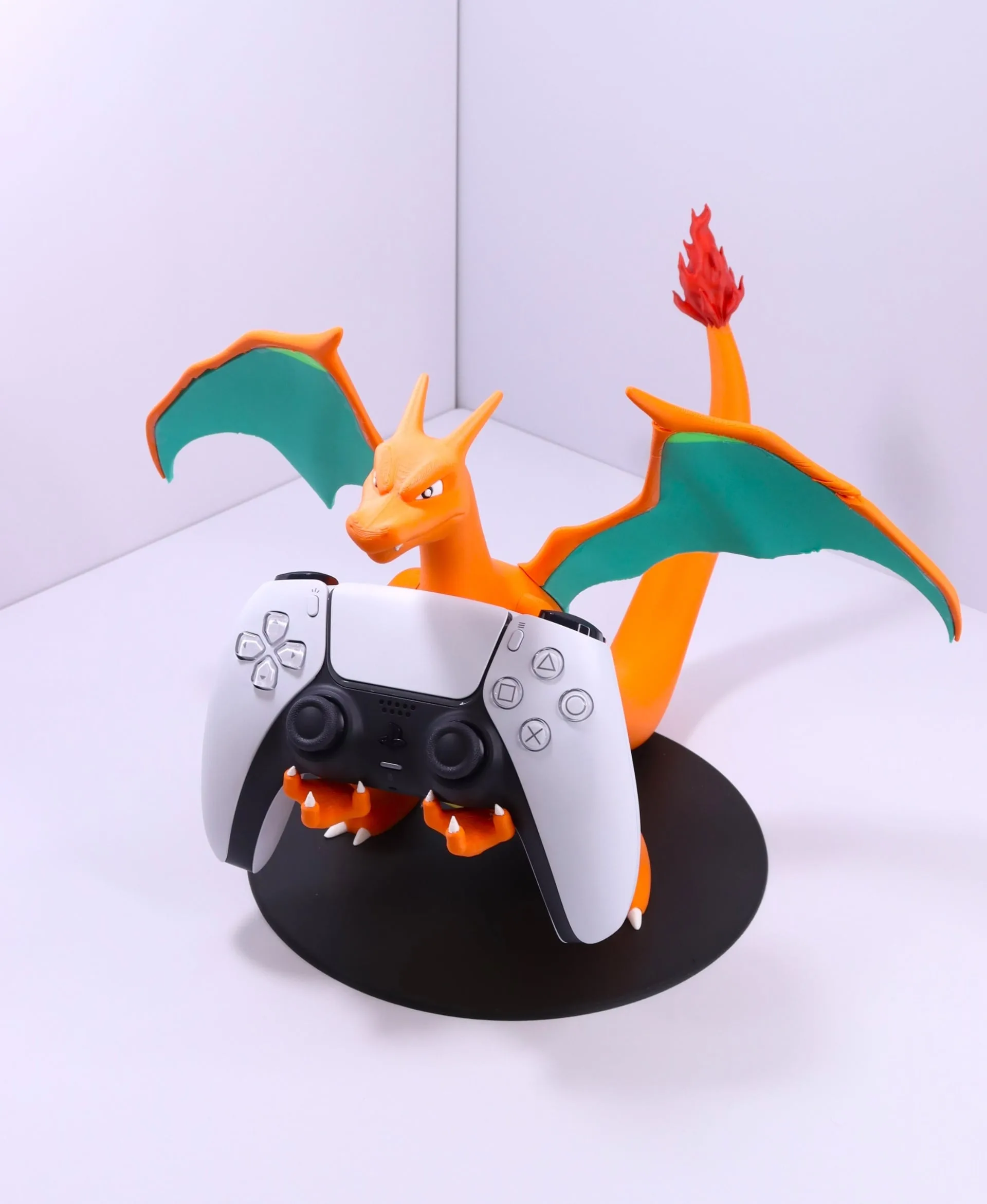 Soporte 3D para controles Charizard